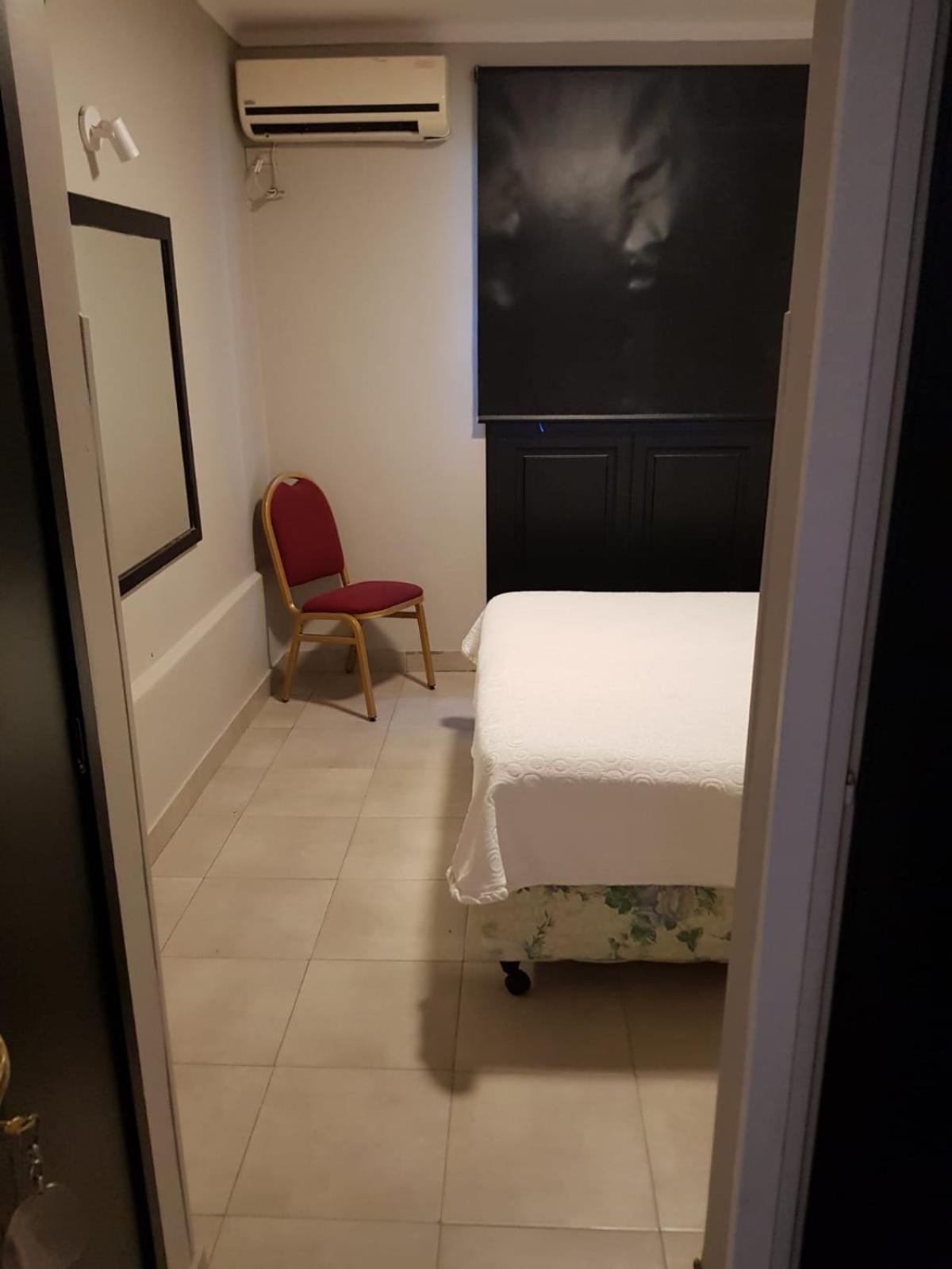Hotel Marilian II Сальта Экстерьер фото