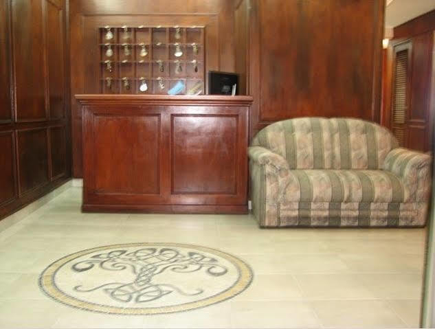 Hotel Marilian II Сальта Экстерьер фото